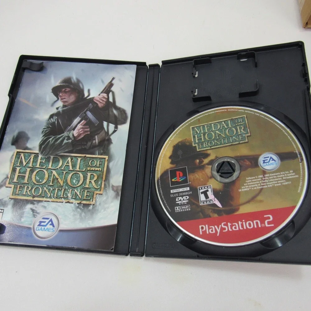 Medal of Honor: Frontline (Sony PlayStation 2,‎ 2002) 1